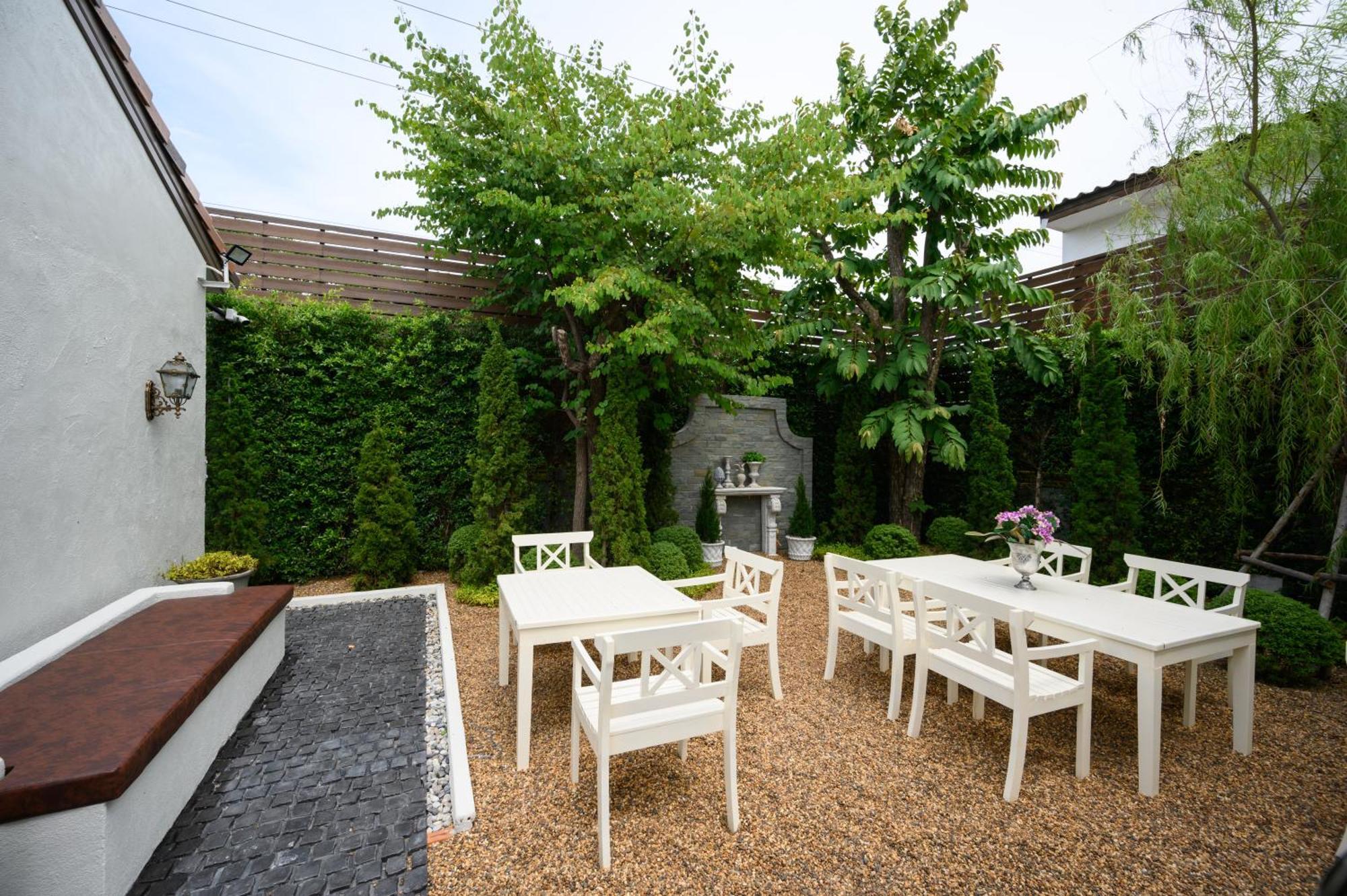 Villa Seville HHQ Buitenkant foto