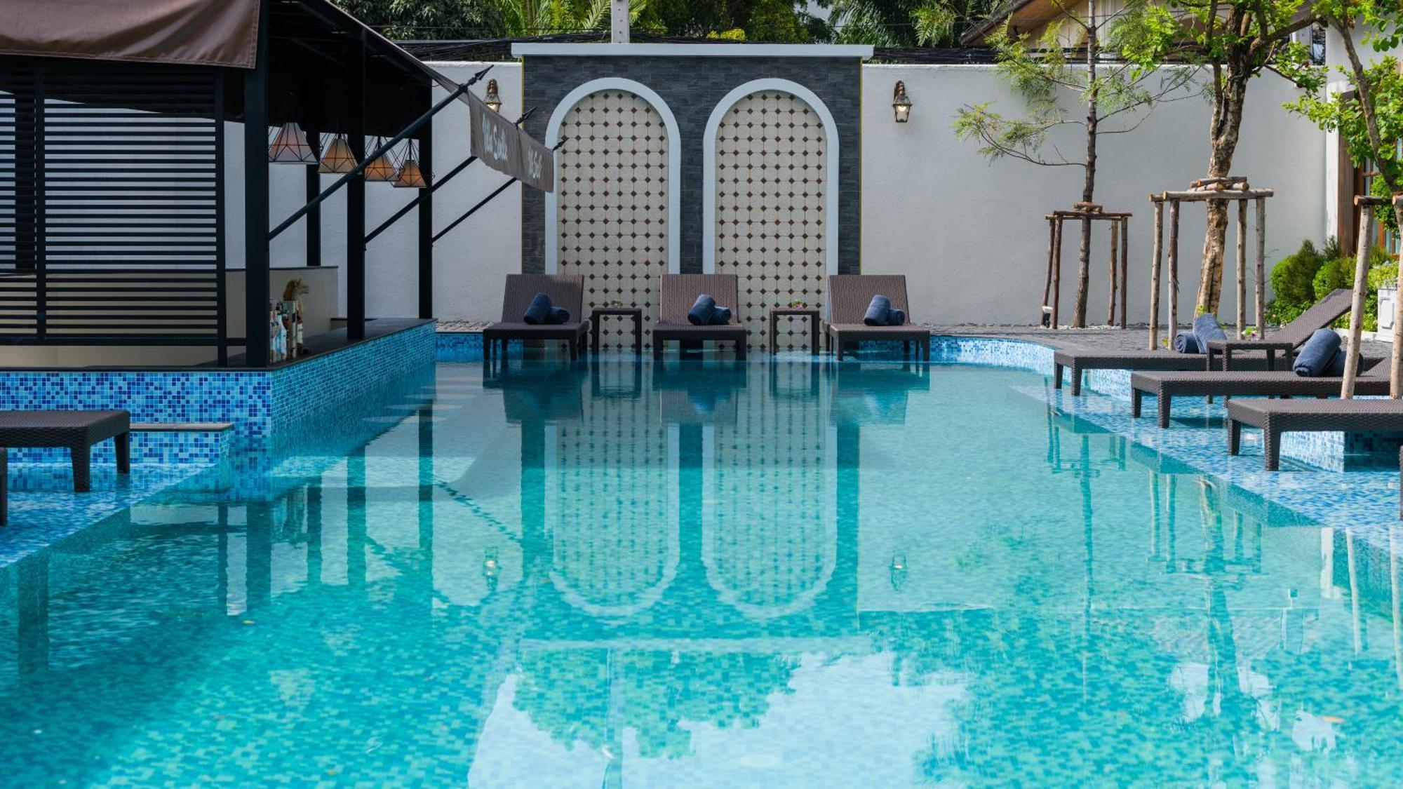 Villa Seville HHQ Buitenkant foto